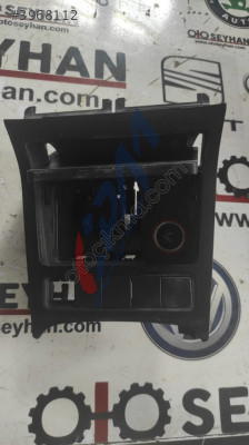 5K0863475A Golf 6 ön küllük ve çakmaklık