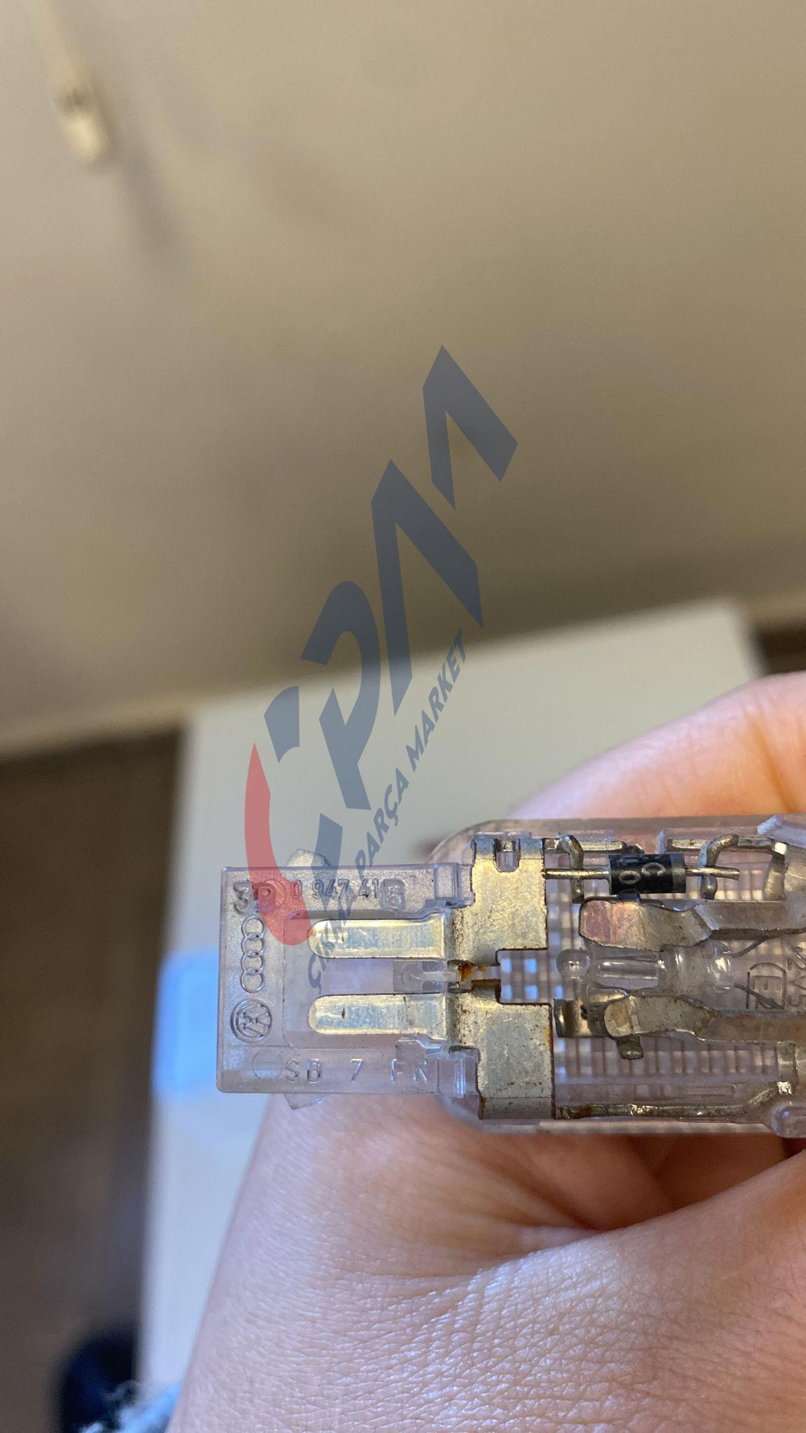 3B0947416 Skoda Yeti 2012 bagaj iç aydınlatma lambası