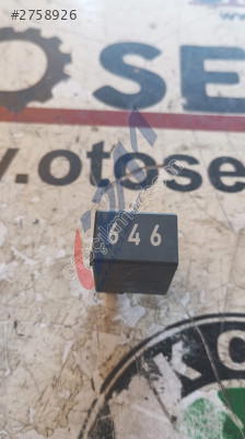 4H0951253C Golf8 646 numaralı mini röle