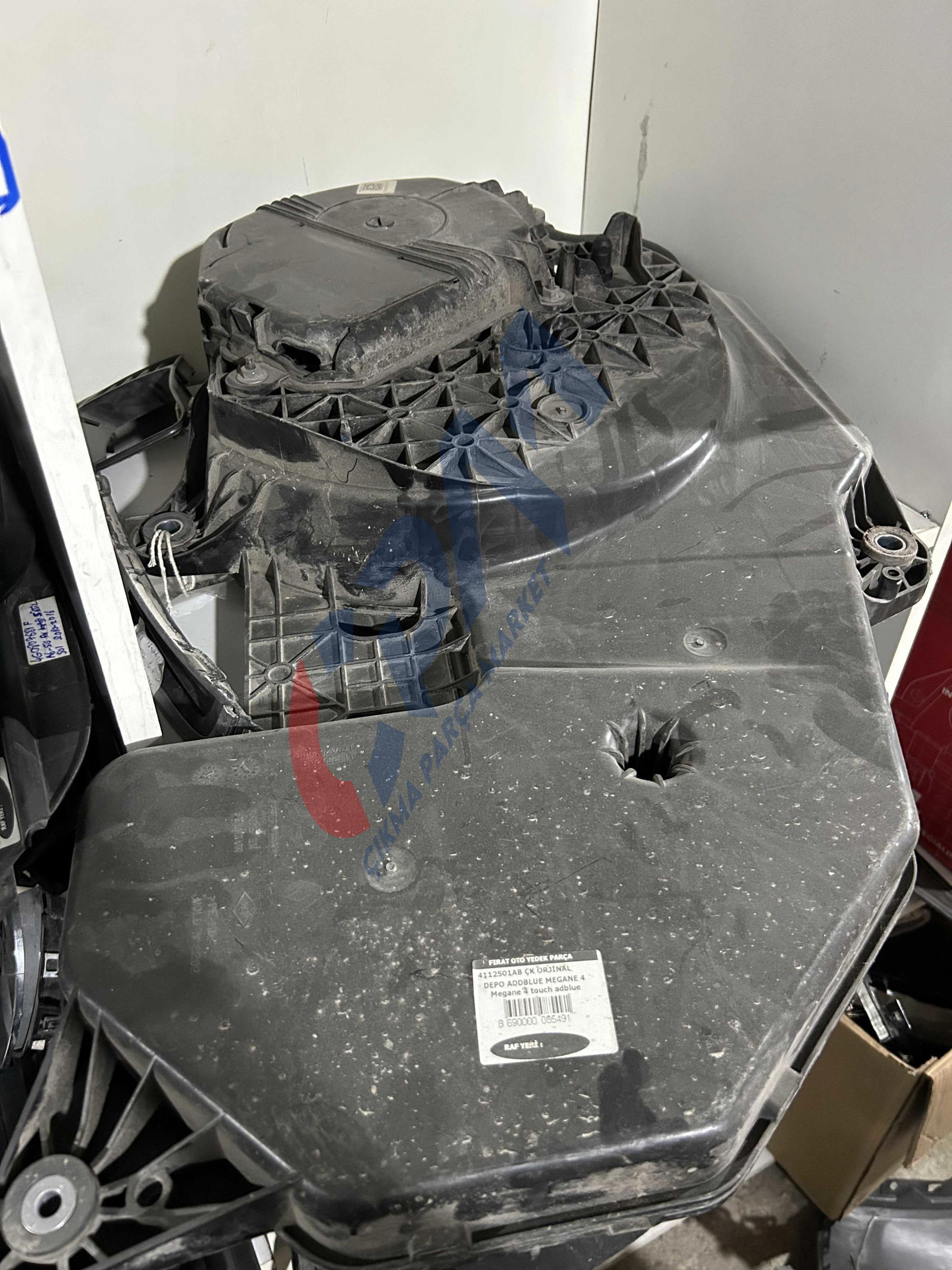 RENAULT MEGANE 4 ADBLUE DEPOSU ORJİNAL ÇIKMA 4112501AB