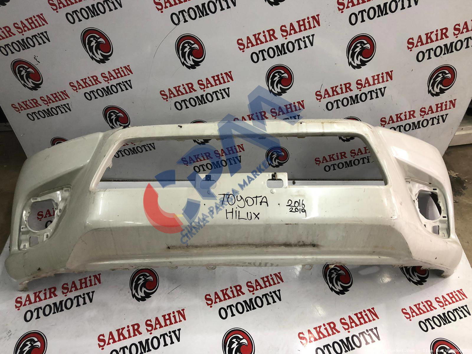 2016 2019 Toyota Hilux Tampon