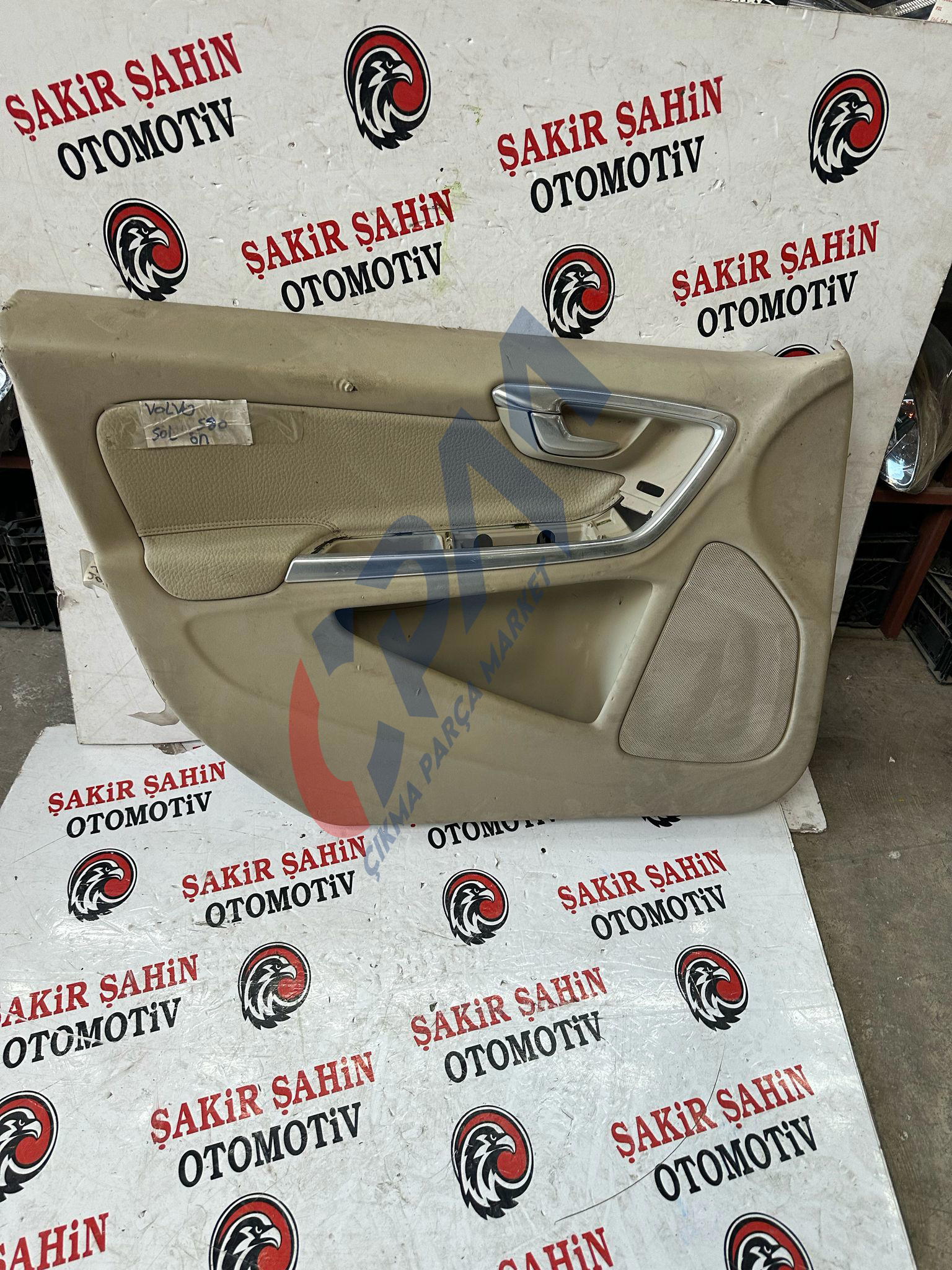 Volvo S80 Kapı Kartonu