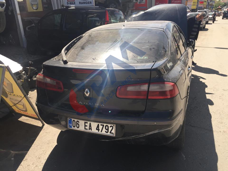 2002 2008 Renault Laguna 2 Çıkma Sol Ön Kapı