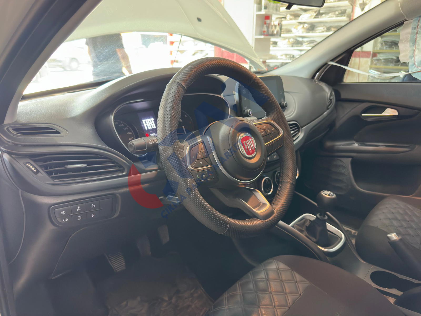 2020 2025 Fiat Egea Hatasız Dolu Torpido Takımı Sökme