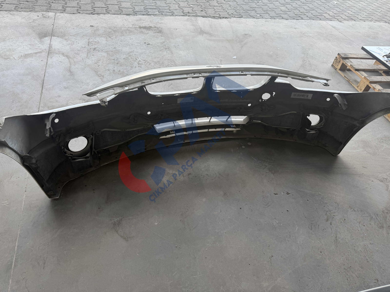 2011 2017 BMW 3 SERISI F30 ÖN TAMPON