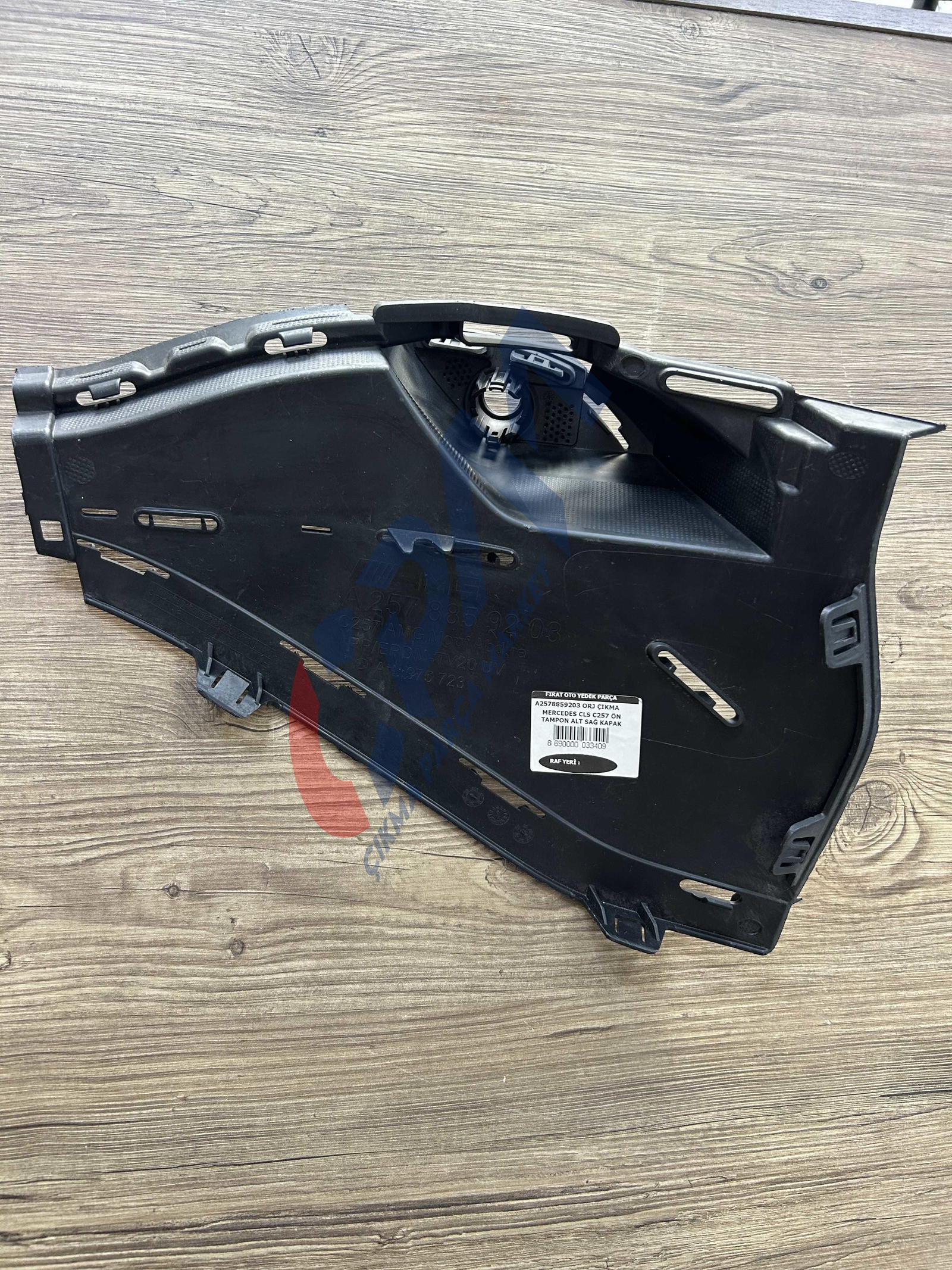 MERCEDES CLS C257 SAĞ ÖN TAMPON KAPAK ORJİNAL ÇIKMA A2578859203