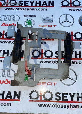 1T0906216L volkswagen caddy 2005 motor beyni yuvası