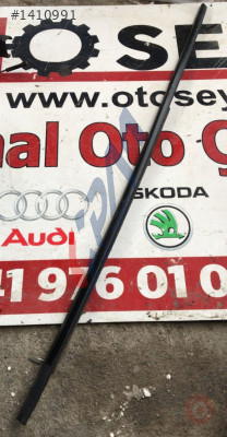 bmw 5.20 E34 sol arka kapı dış cam sıyırıcı fitil