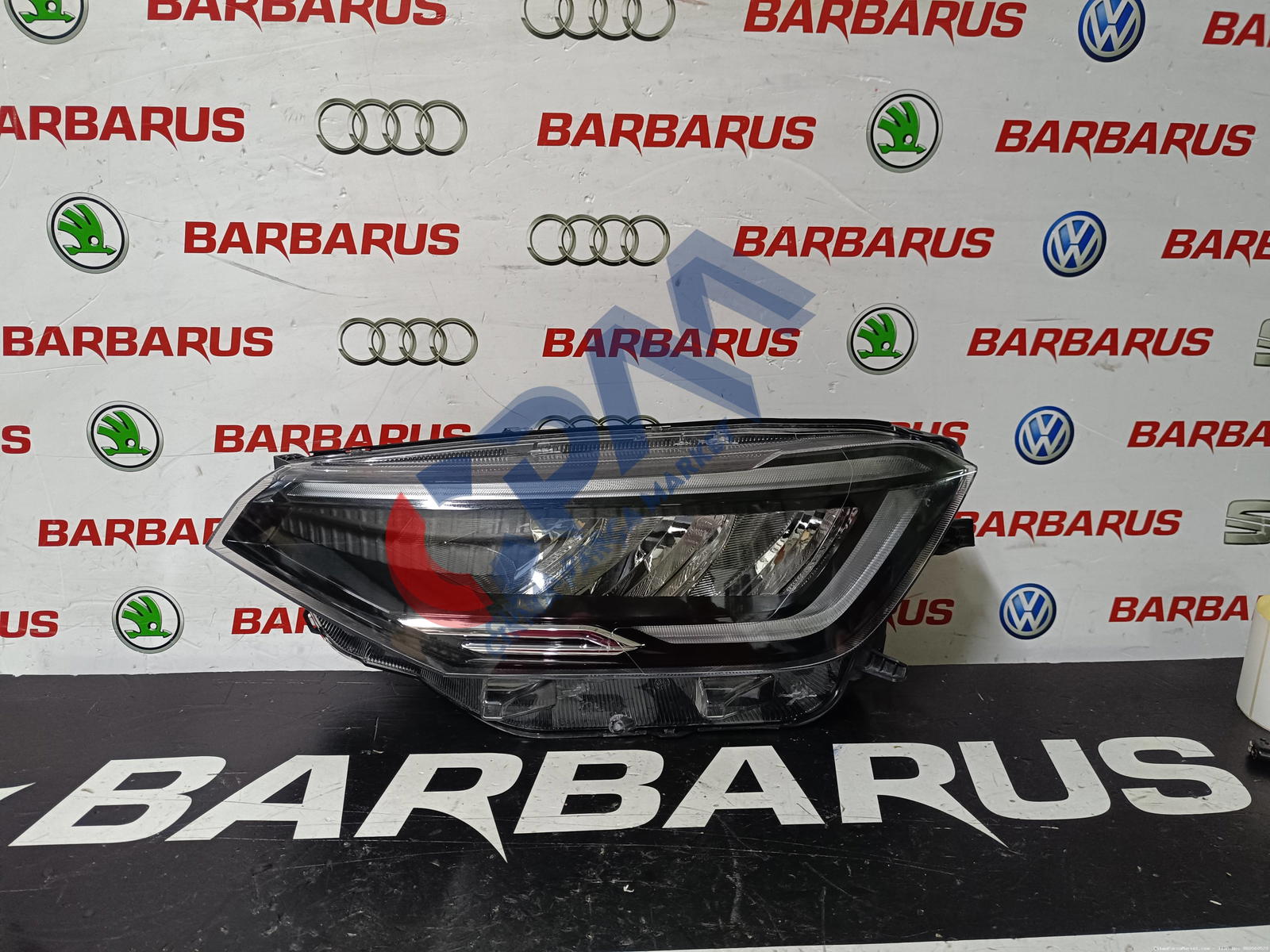 Volkswagen T Serisi TAİGO  Sol Ön Far