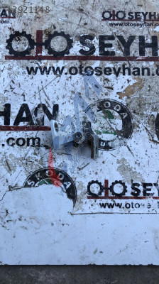 7N0881401 Volkswagen Polo 2017 1.2 tsı ön sol kapı menteşesi