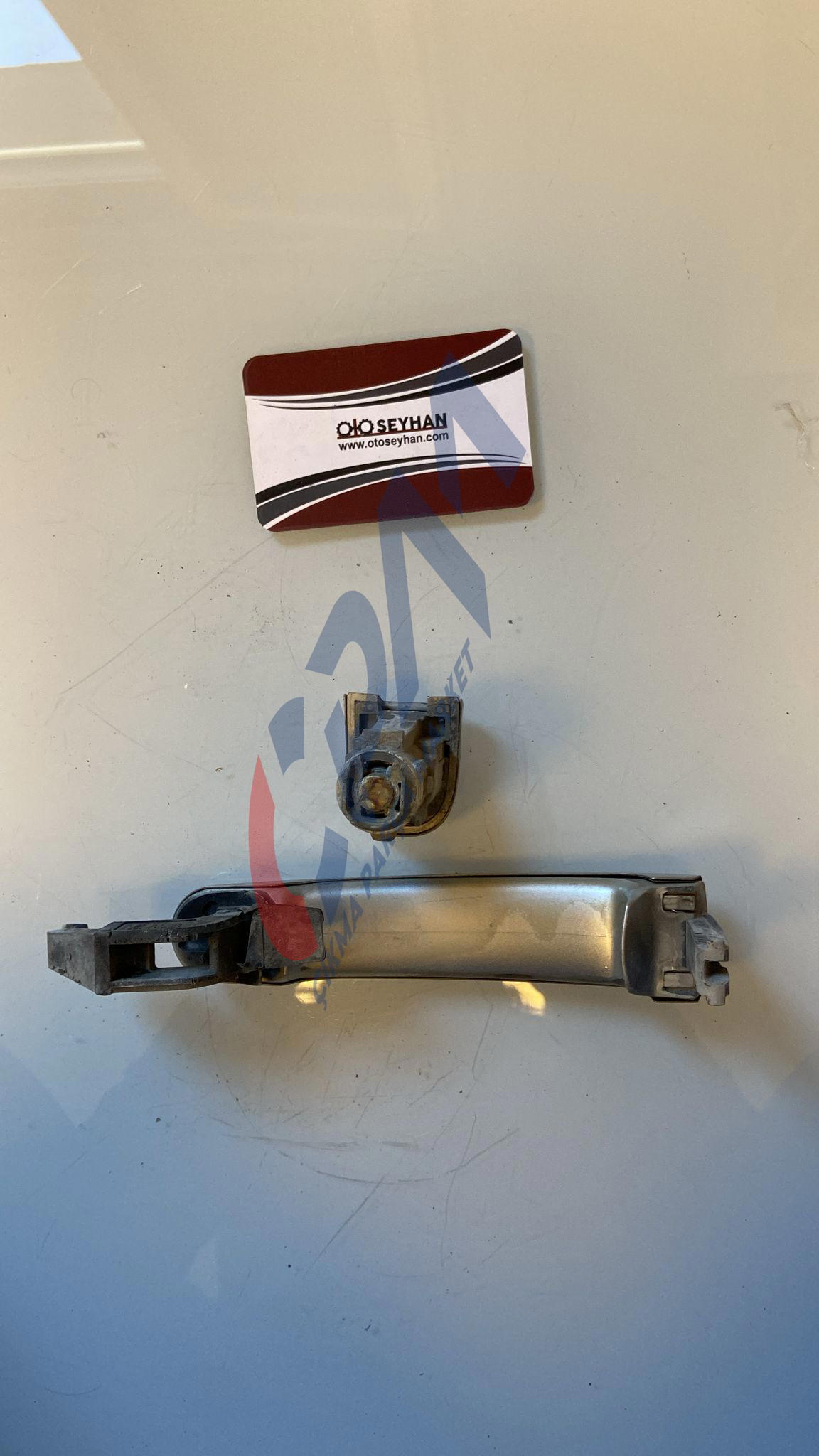 3B0837207 seat leon 2002 sağ ön dış kapı kolu ve bademi