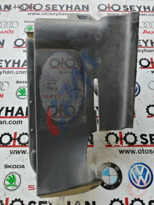 6K6867762A seat ibiza 2000 sağ bagaj kaplaması