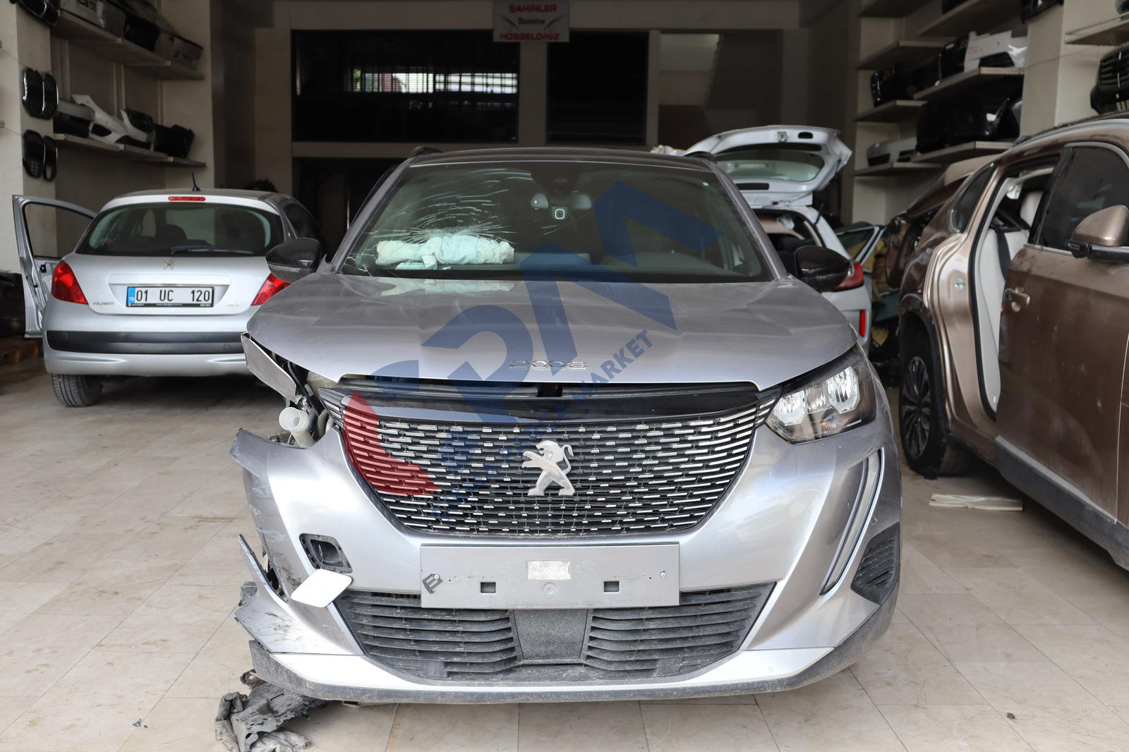 Peugeot 2008 1.2 PURETECH ALLURE Ön Plakalık