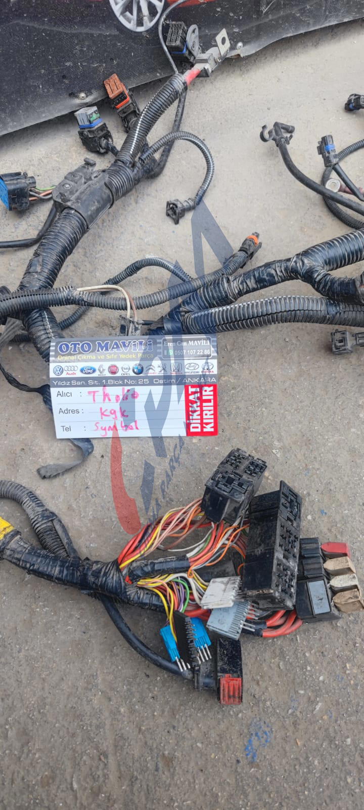 240114468R 8200787137 CLİO SYMBOL THALİA 1.5 DCİ k9k MOTOR TESİSATI  Oto Mavili