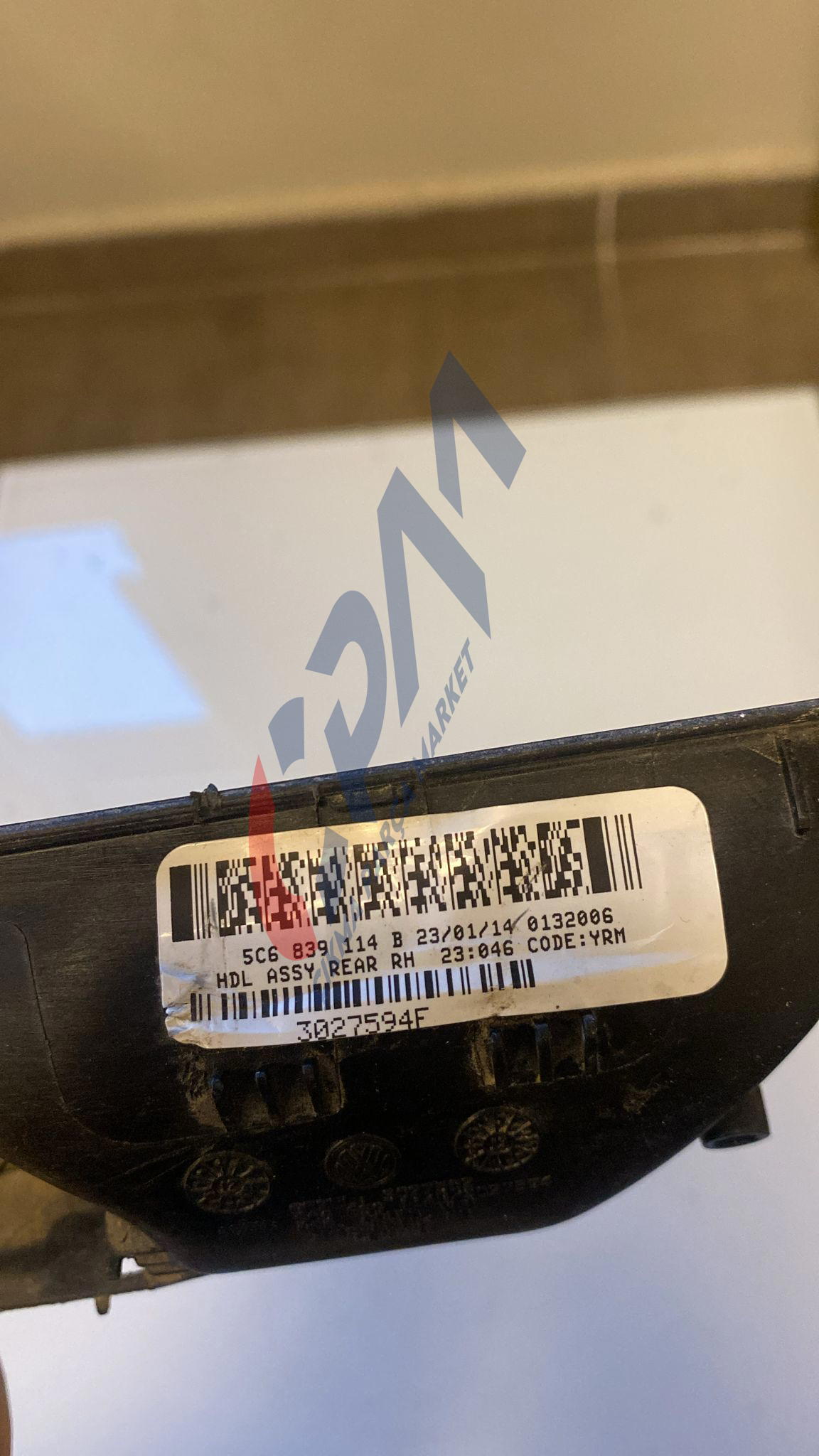 5C6839114B Volkswagen Jetta 2014 sağ arka kapı iç açma kolu