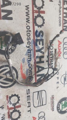 3C8971095AG Volkswagen Passat CC 09 12 Ön Tampon Tesisatı soketi