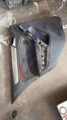 5K6867211 5K4868073 vw golf 6 sol arka kapı döşemesi