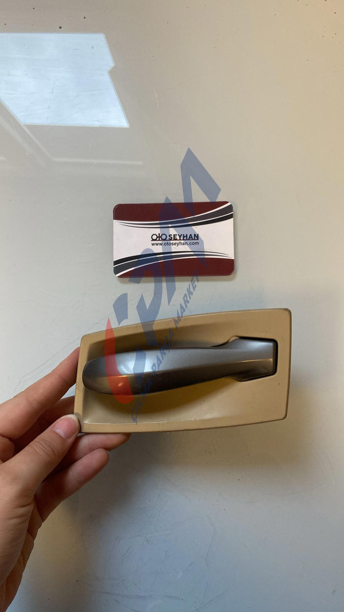 70342879 bmw 5 kasa e60 sol arka kapı iç açma kolu
