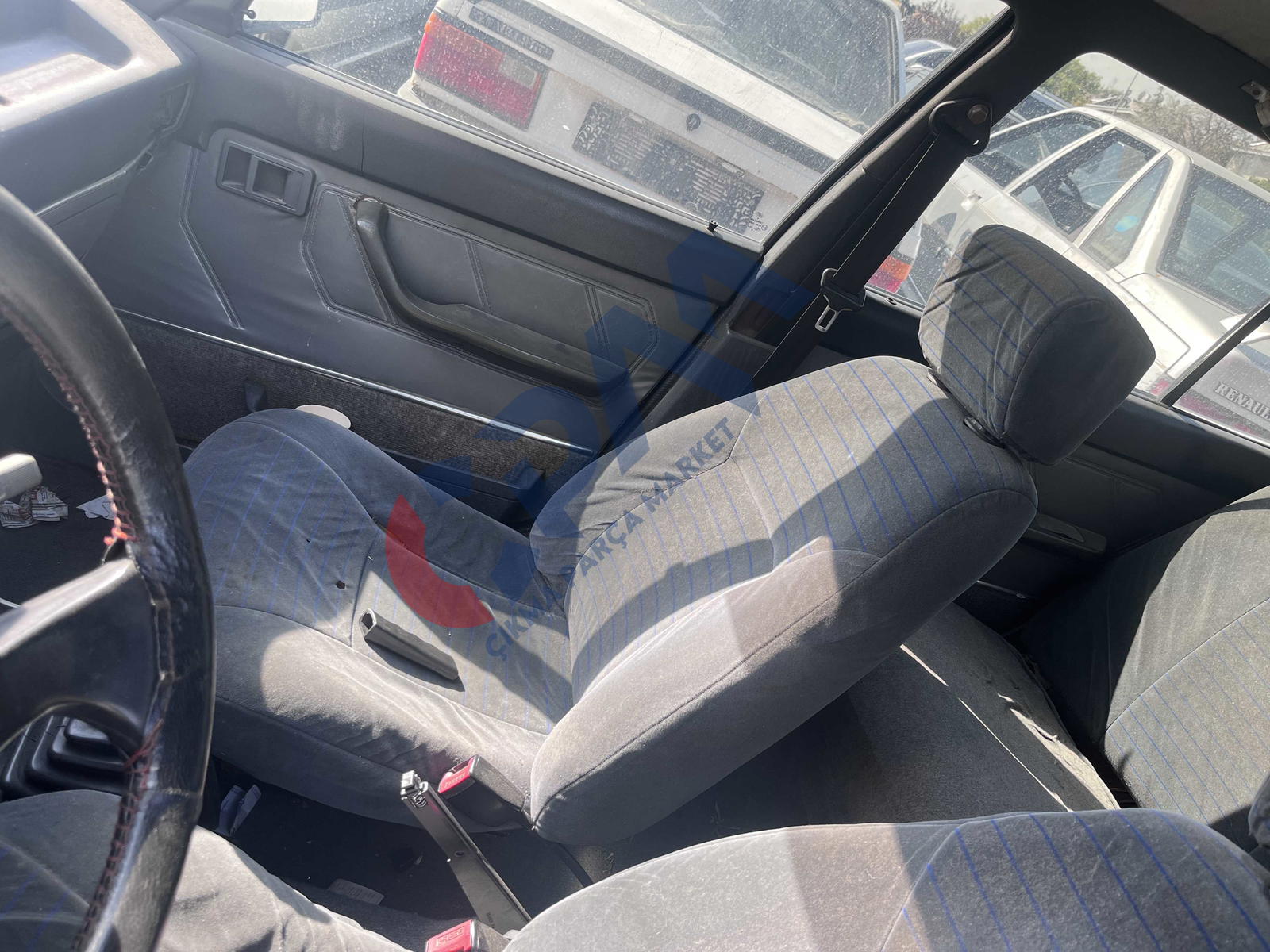 Renault R 9 Sağ Ön Koltuk