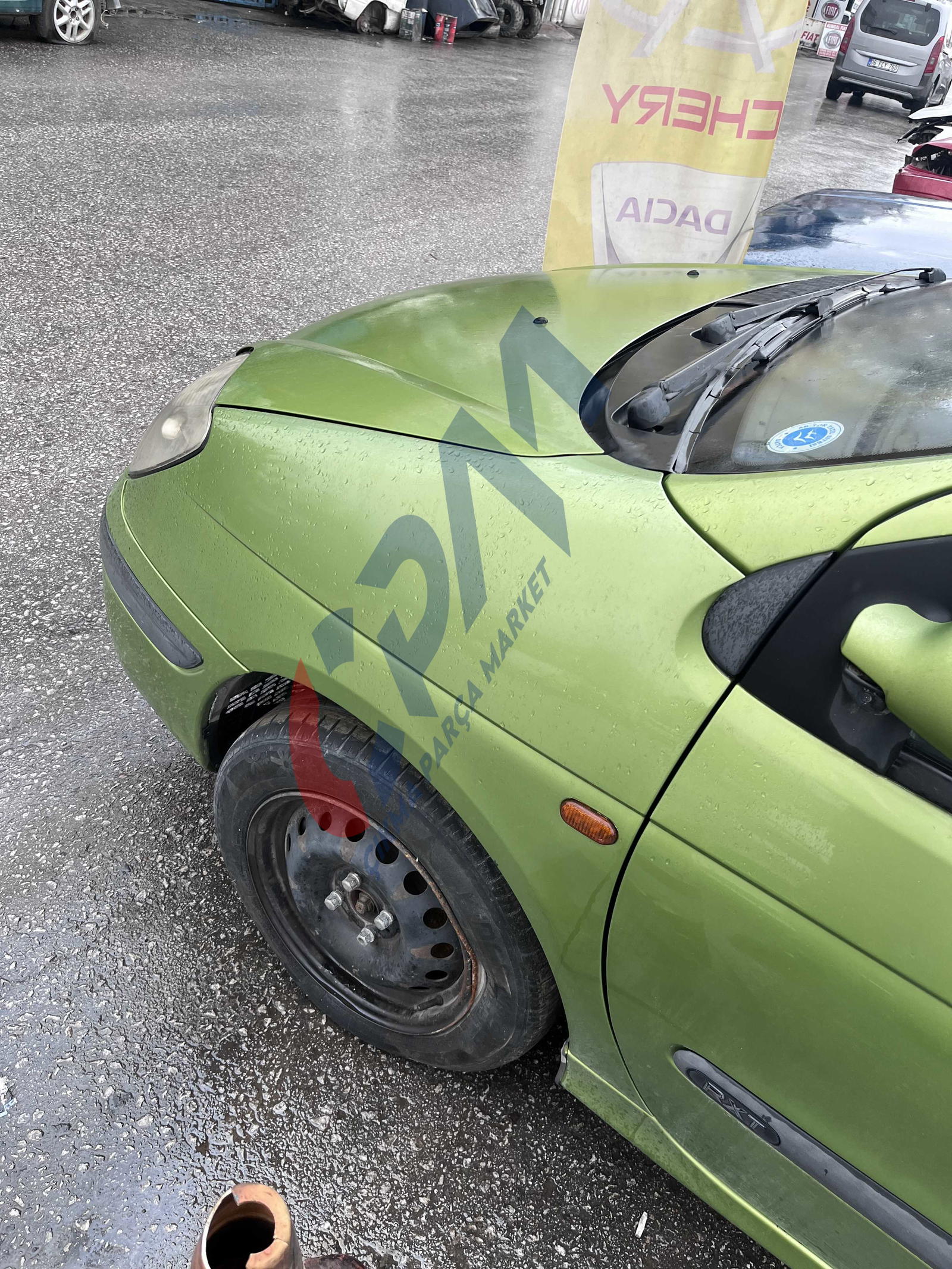 RENAULT SCENİC 1 SOL ÖN ÇAMURLUK