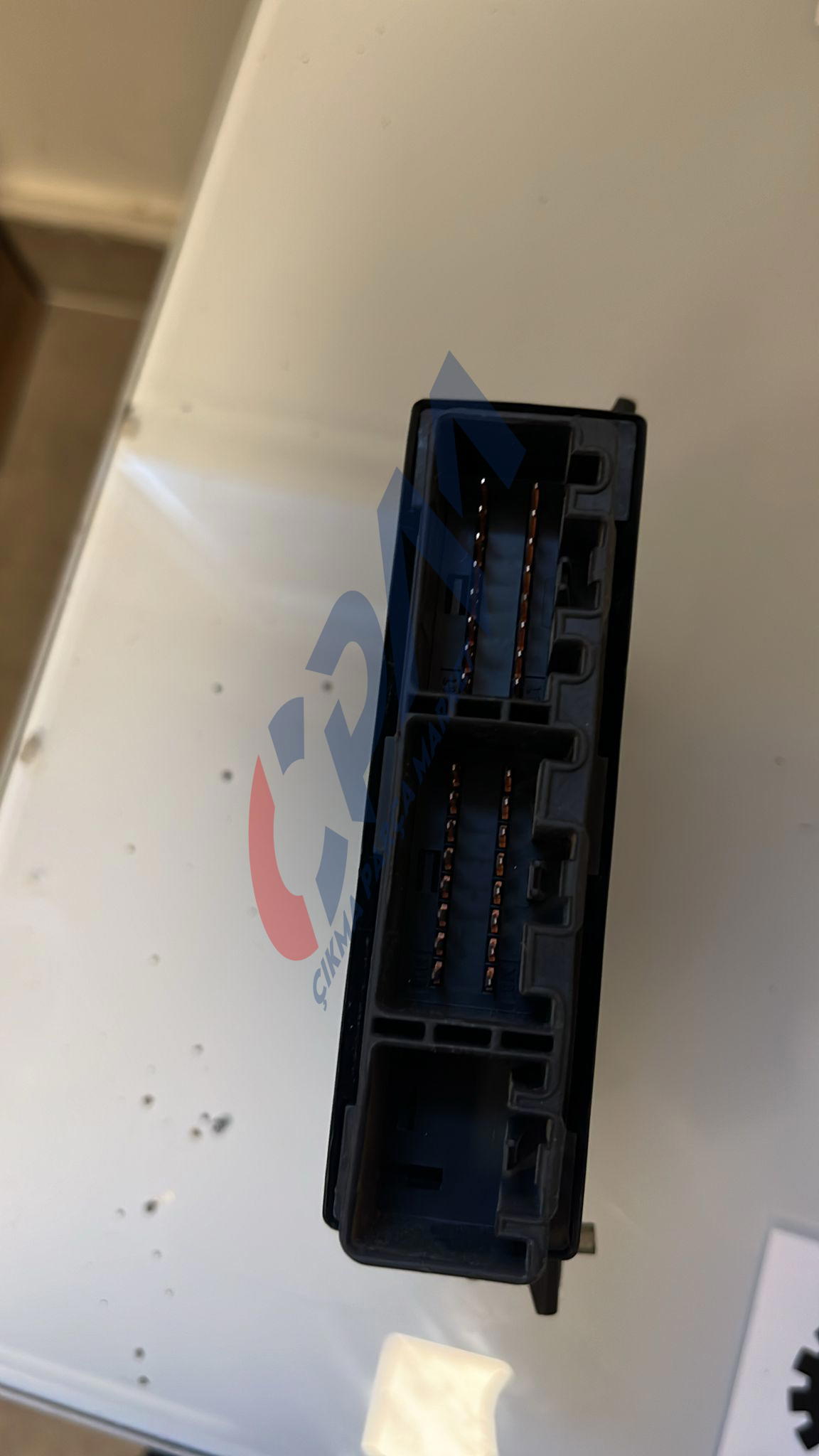 2T1T 15K600 CD CL DL RC AS Ford Connect 2008 merkezi kilit beyni