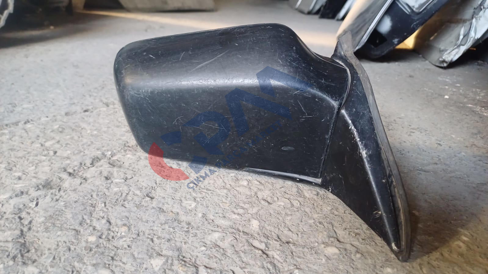 1981 1988 BMW 5 Serisi Sağ Ayna e117111