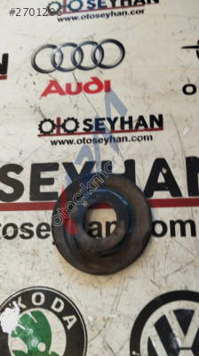 5Q0512149F Skoda Octavia 2021 Arka helezon üst lastiği