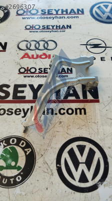 5E3880506 Skoda Octavia sürü diz airbagi sağ bağlantı ayağı