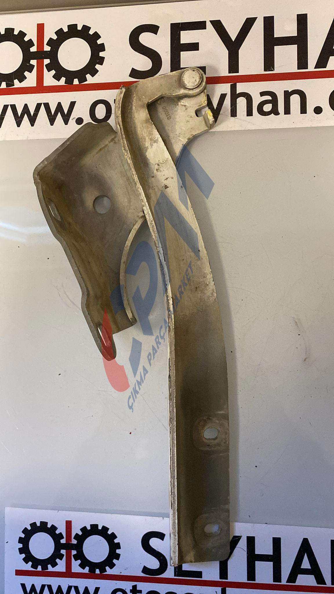 Fiat linea 2015 sol kaput menteşesi