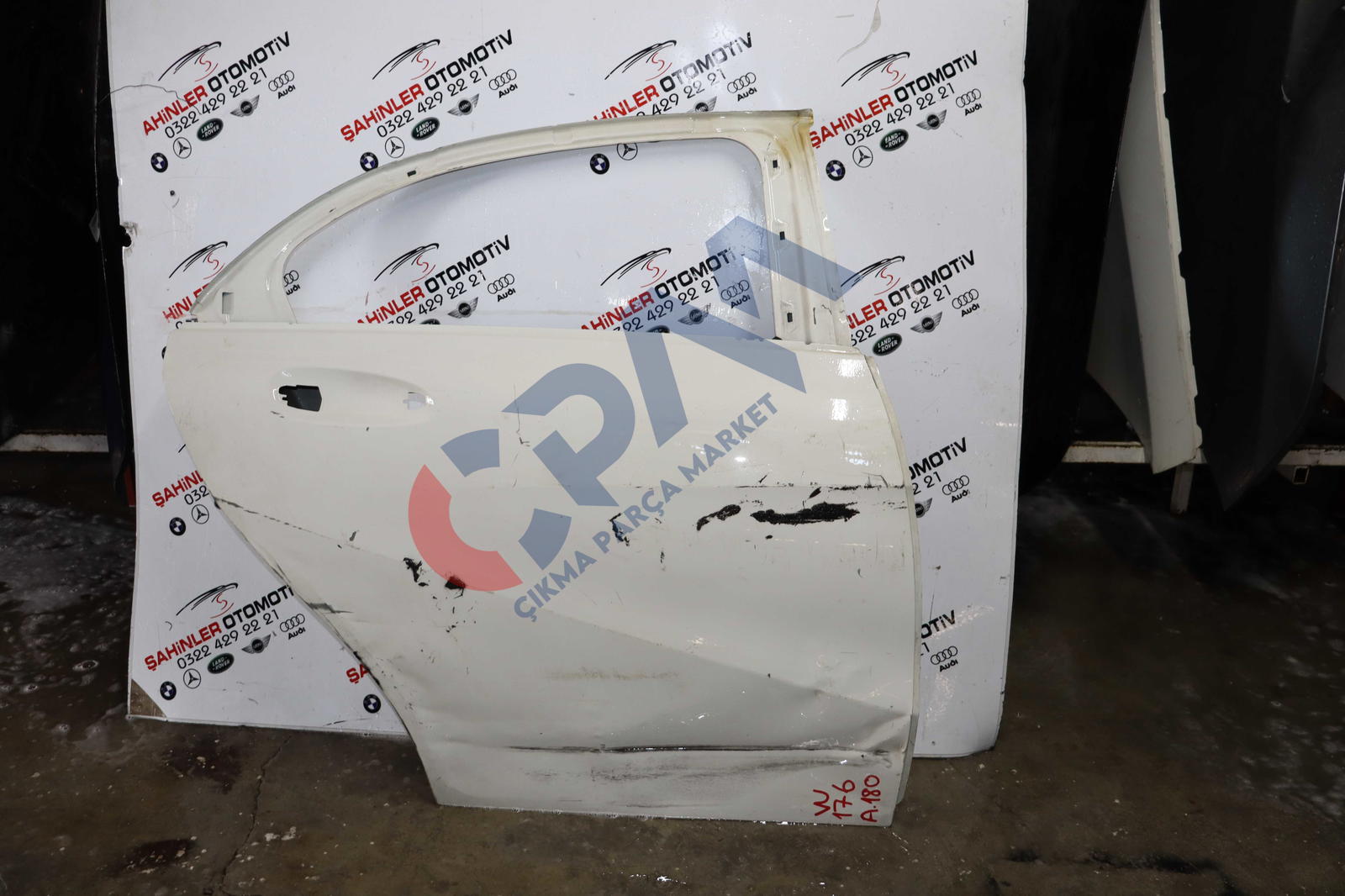 Mercedes A Serisi W176 A176 A180 Sağ Arka Kapı