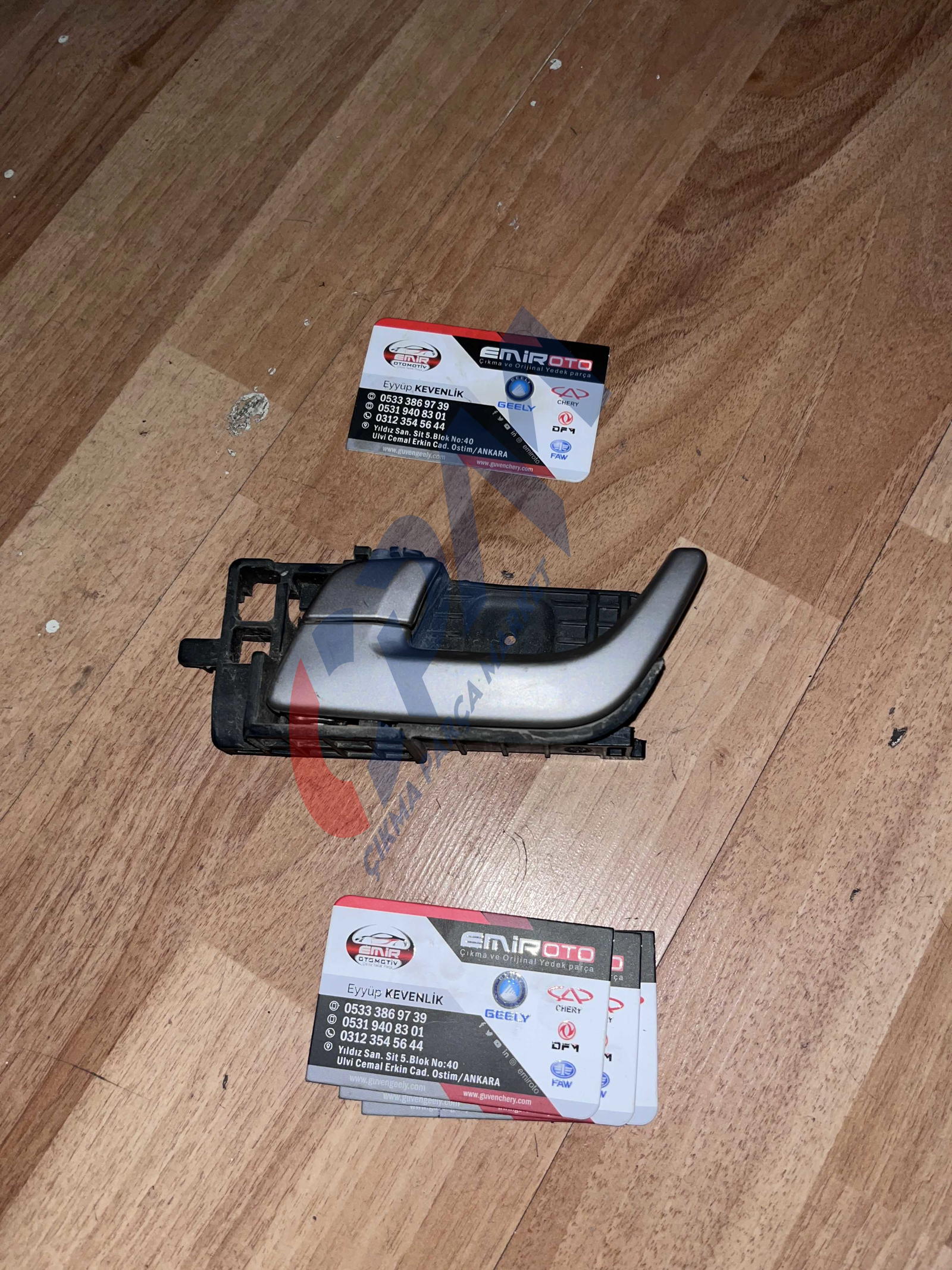 GEELY EMGRAND İÇ KAPI KOLU