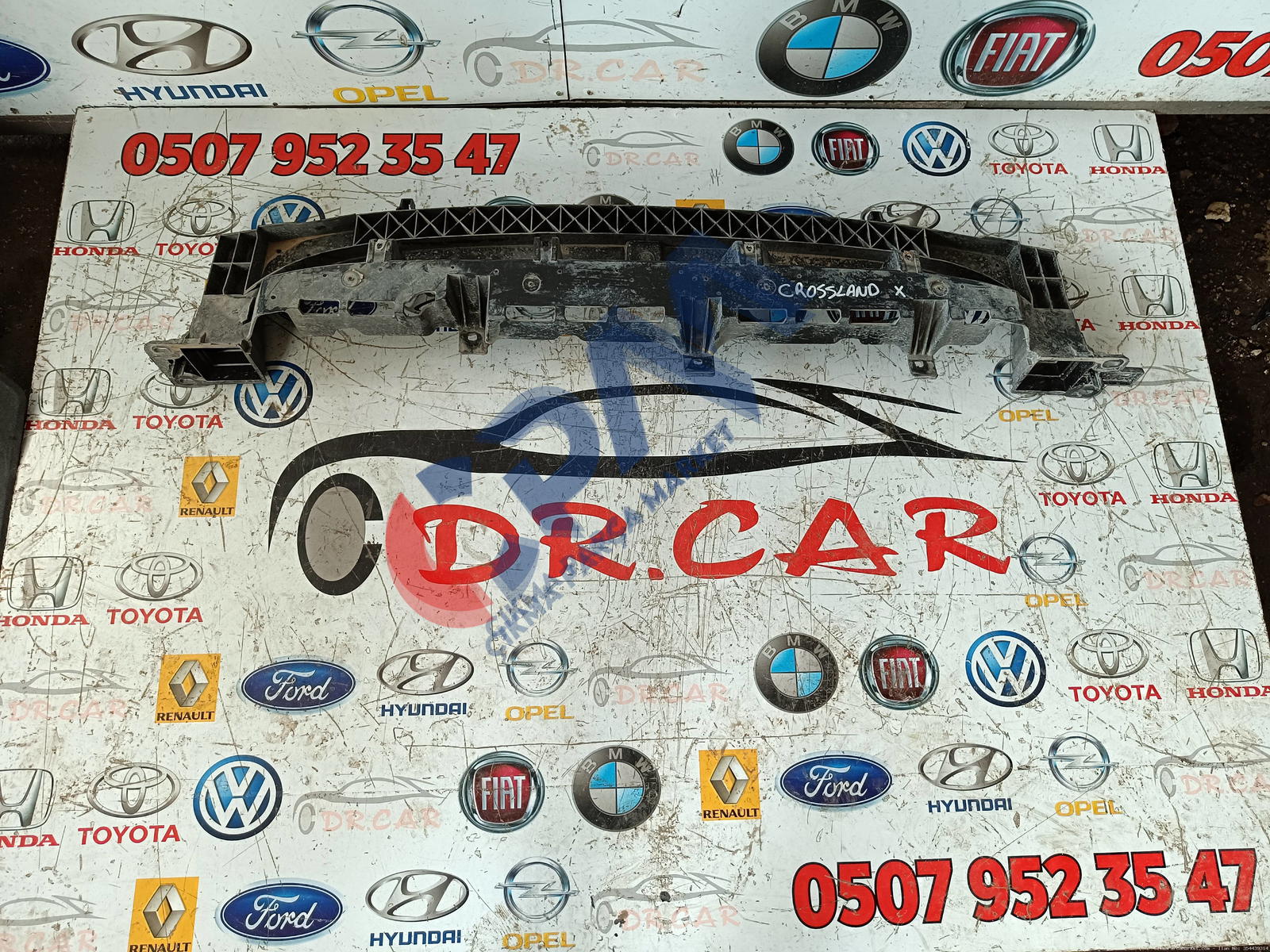 Opel Crossland X Alt Radyatör Braketi 39099957