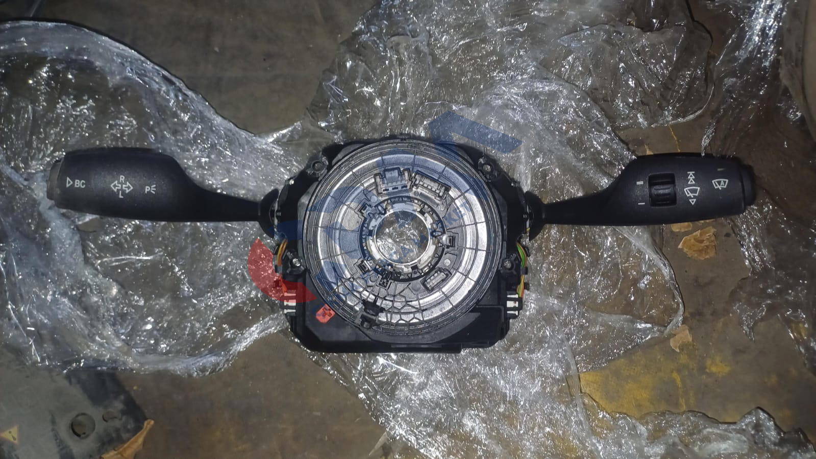 2011 2016 BMW F01 F02 F06 F07 F10 F11 Direksiyon Açı Sensörü Sinyal ve Silecek Kolu 9