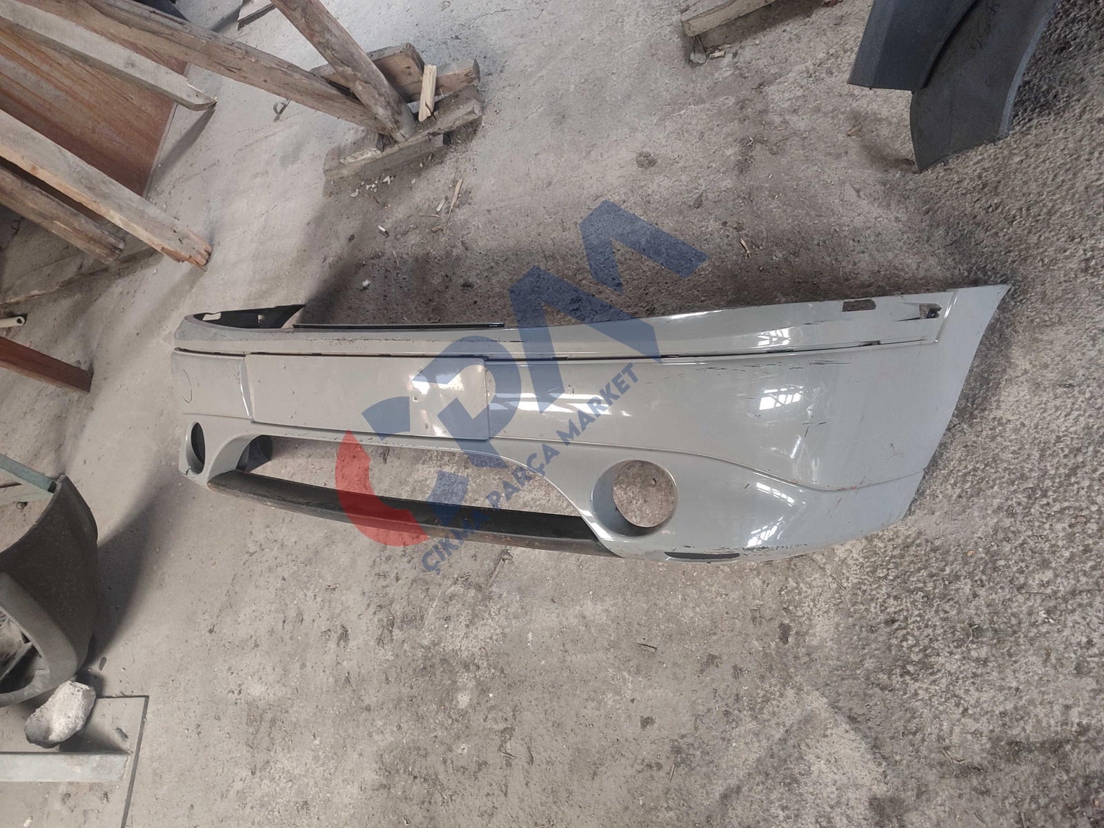1999 2001 Ford Fiesta  Fiesta ön tampon Tampon