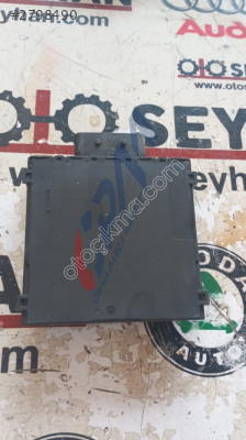 8K0959663 Audi A4 2014  voltaj stabilizatör beyni