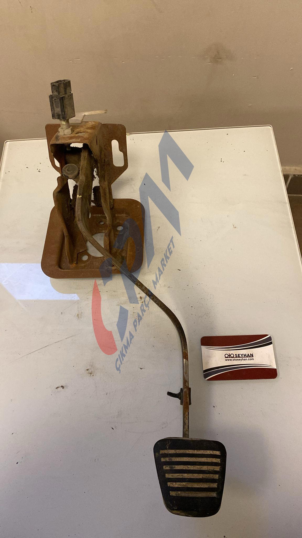 Mitsubishi l200 2014 debriyaj pedalı ve sensörü