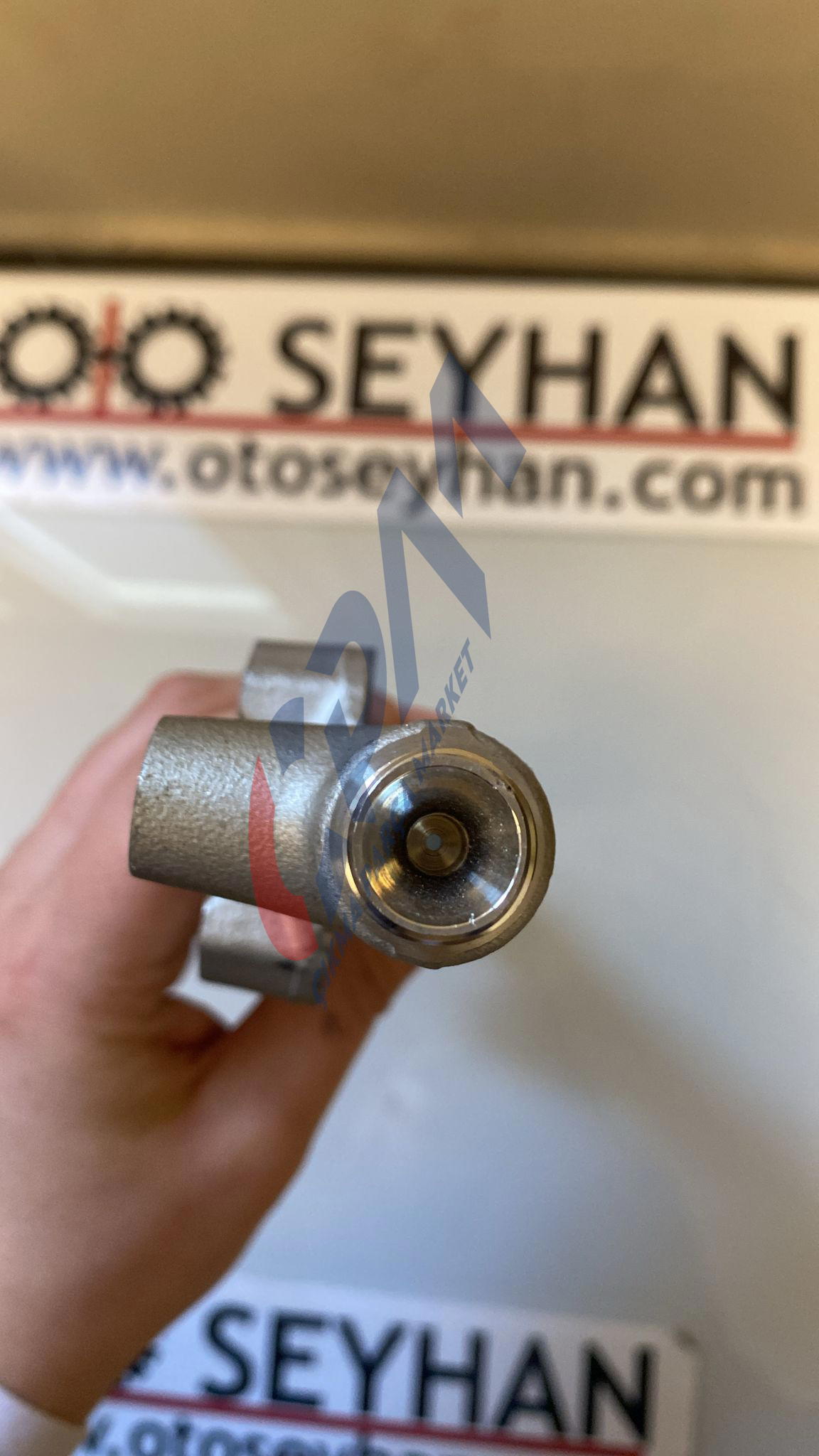 05E133320 Audi A3 2020 1.5 tsi DPC enjektör kütüğü