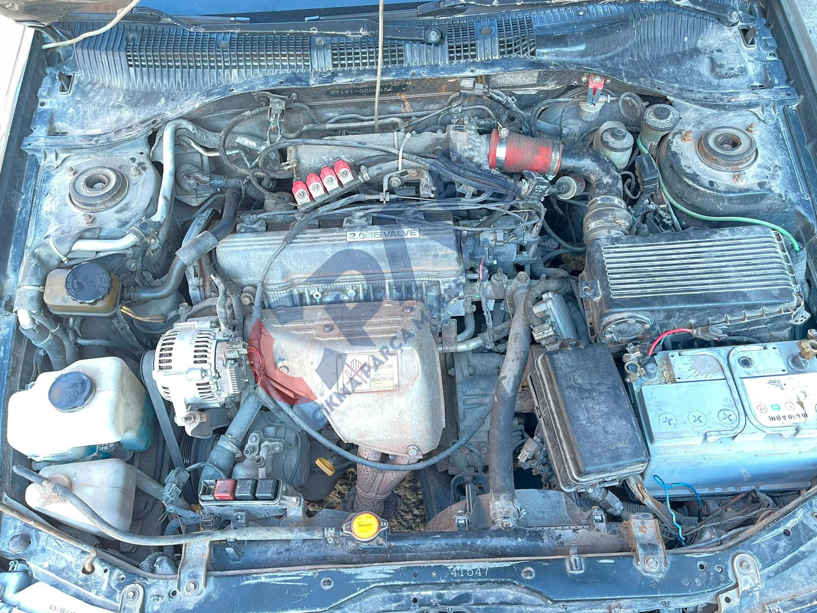 1994 MODEL TOYOTA CORONA 2.0 BENZİNLİ MANUEL HAVA FİLTRE KUTUSU