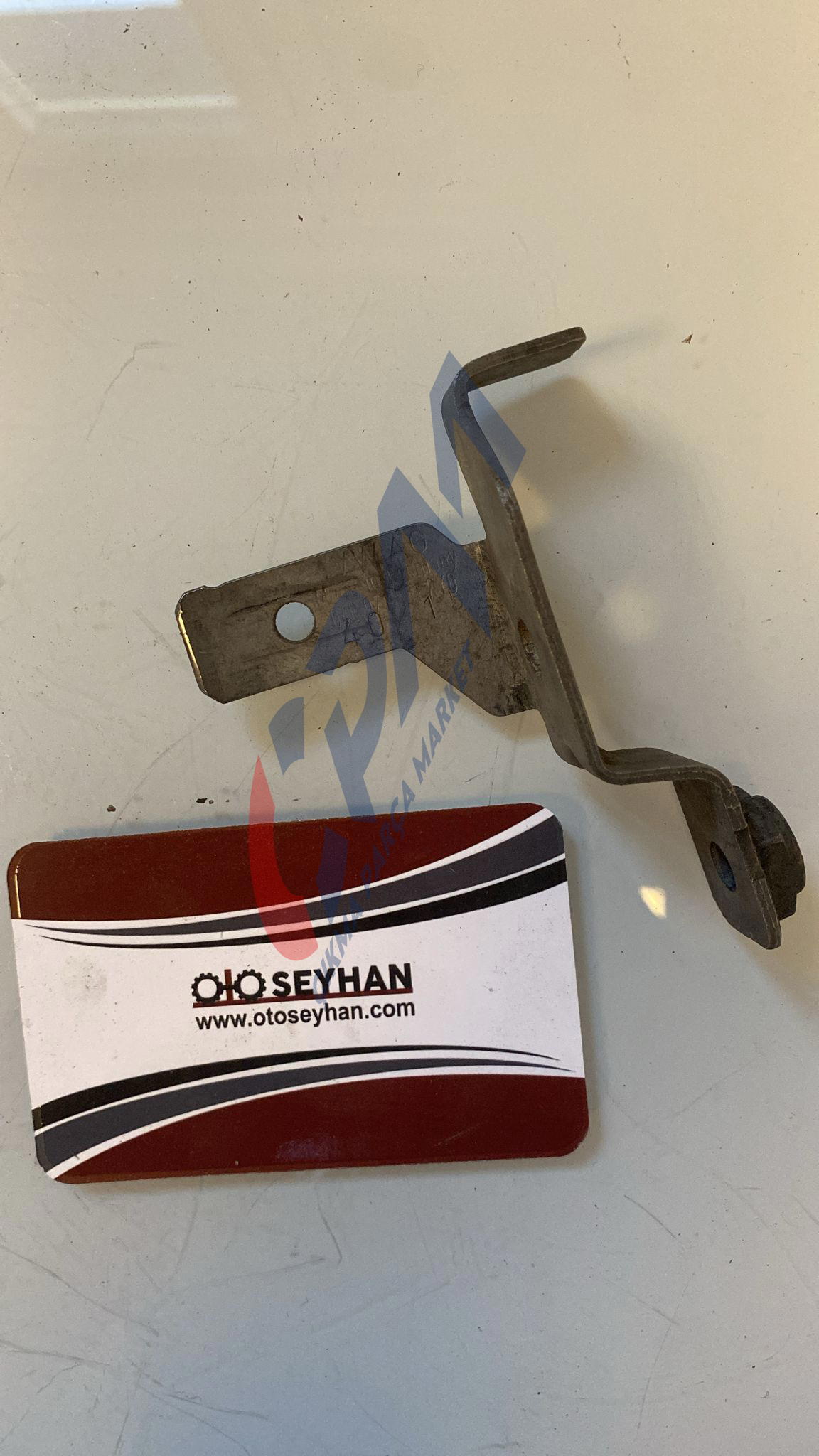 5Q0611841A seat leon 2017 20 sol ön fren hortumu tutucu