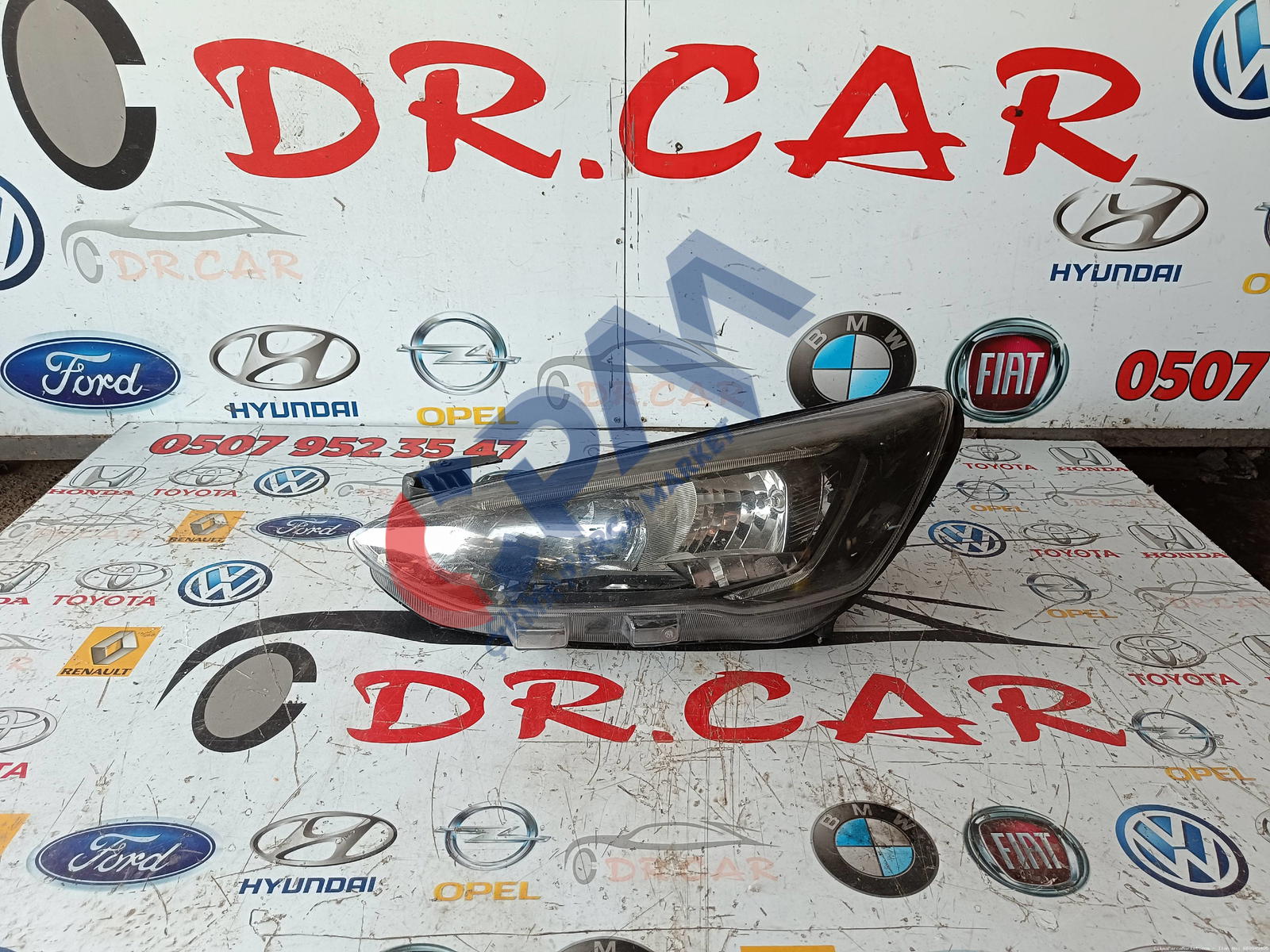 Ford Focus 4 Sol Ön Far Camı