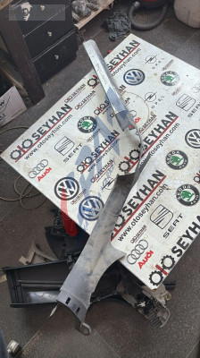 1K4853371 vw golf 6 sol marşbiyel kaplaması