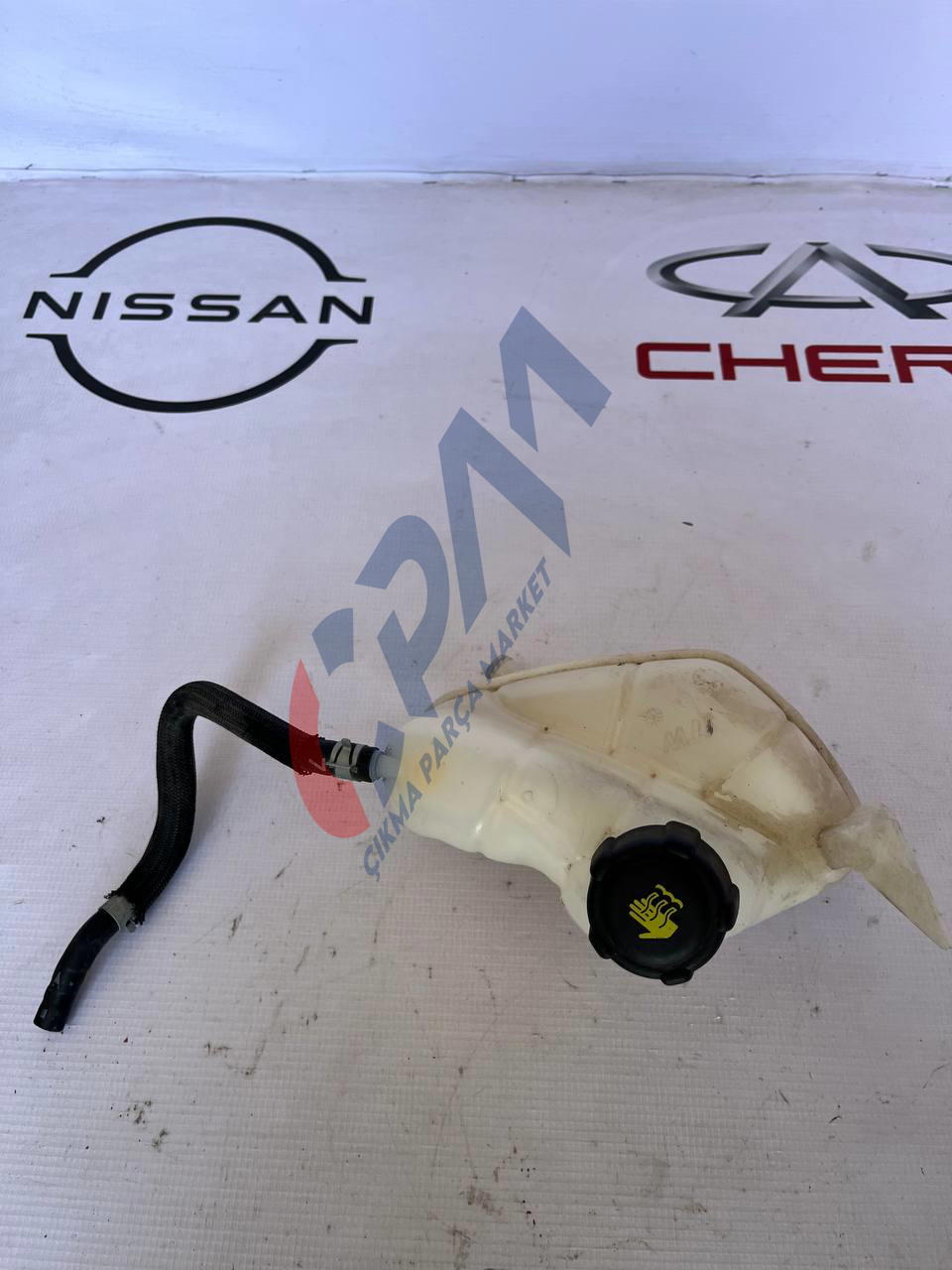 2014 2017 Nissan X Trail 1.6 Genleşme Tankı