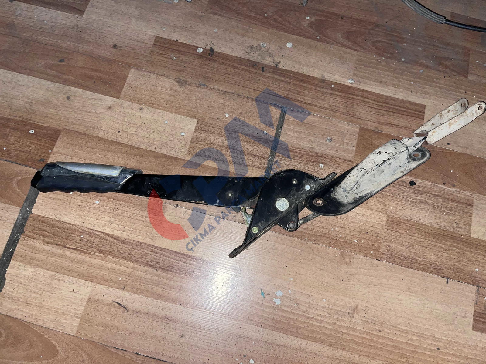 Renault R 9 El Freni Kolu