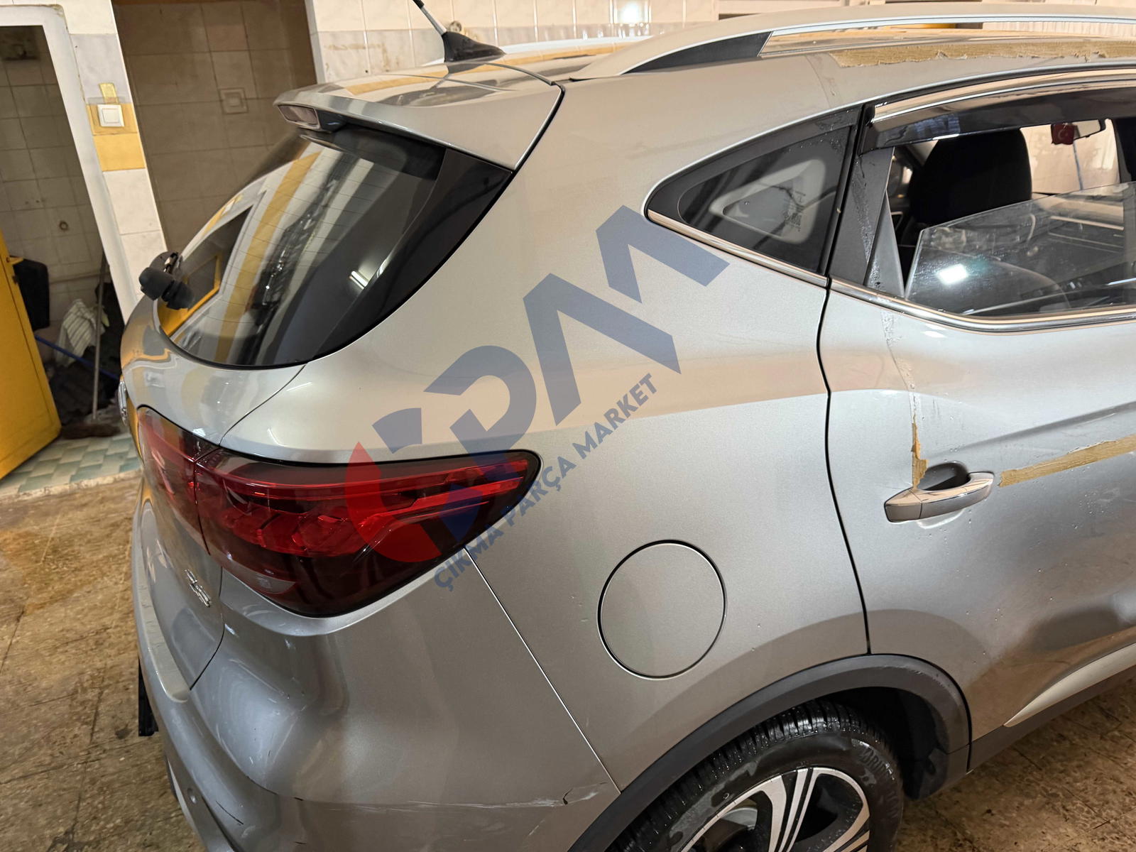 2021 2025 MG ZS Sağ Arka Çamurluk