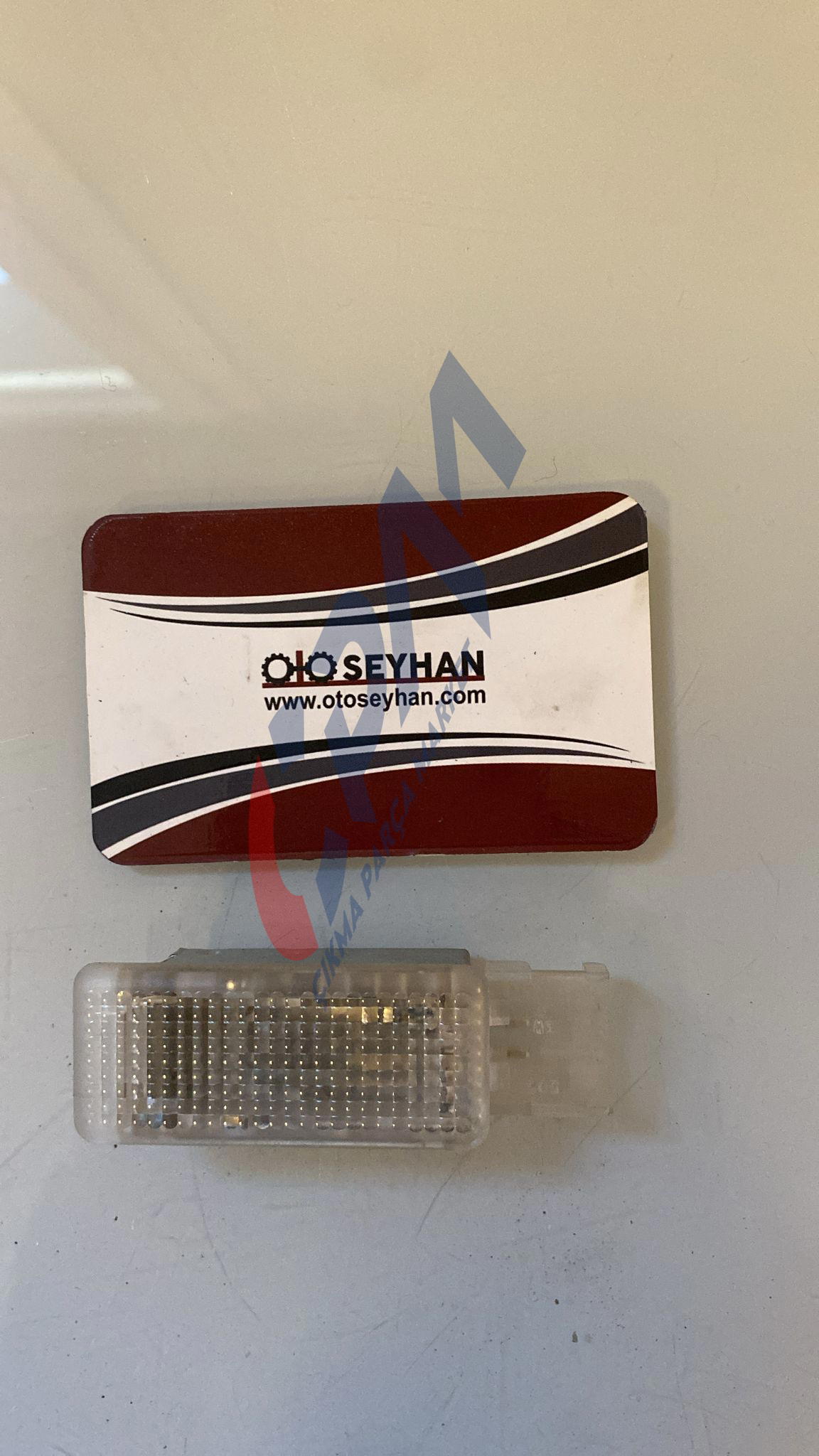 6L0947565 jetta göğüs alt aydınlatma lambası