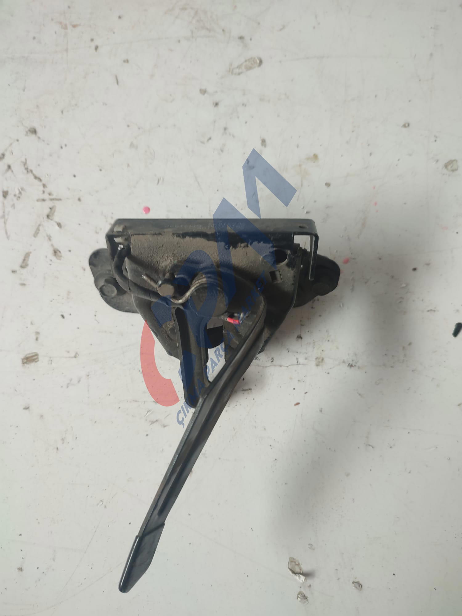 2021 2025 MG ZS KAPUT KILIDI