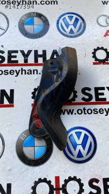 67893 0D030 toyota yaris 2012 bagaj kapağı su tahliye kanalı sağ