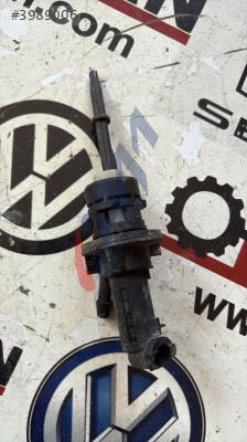 1K0721388AB vw golf 6 debriyaj üst merkezi