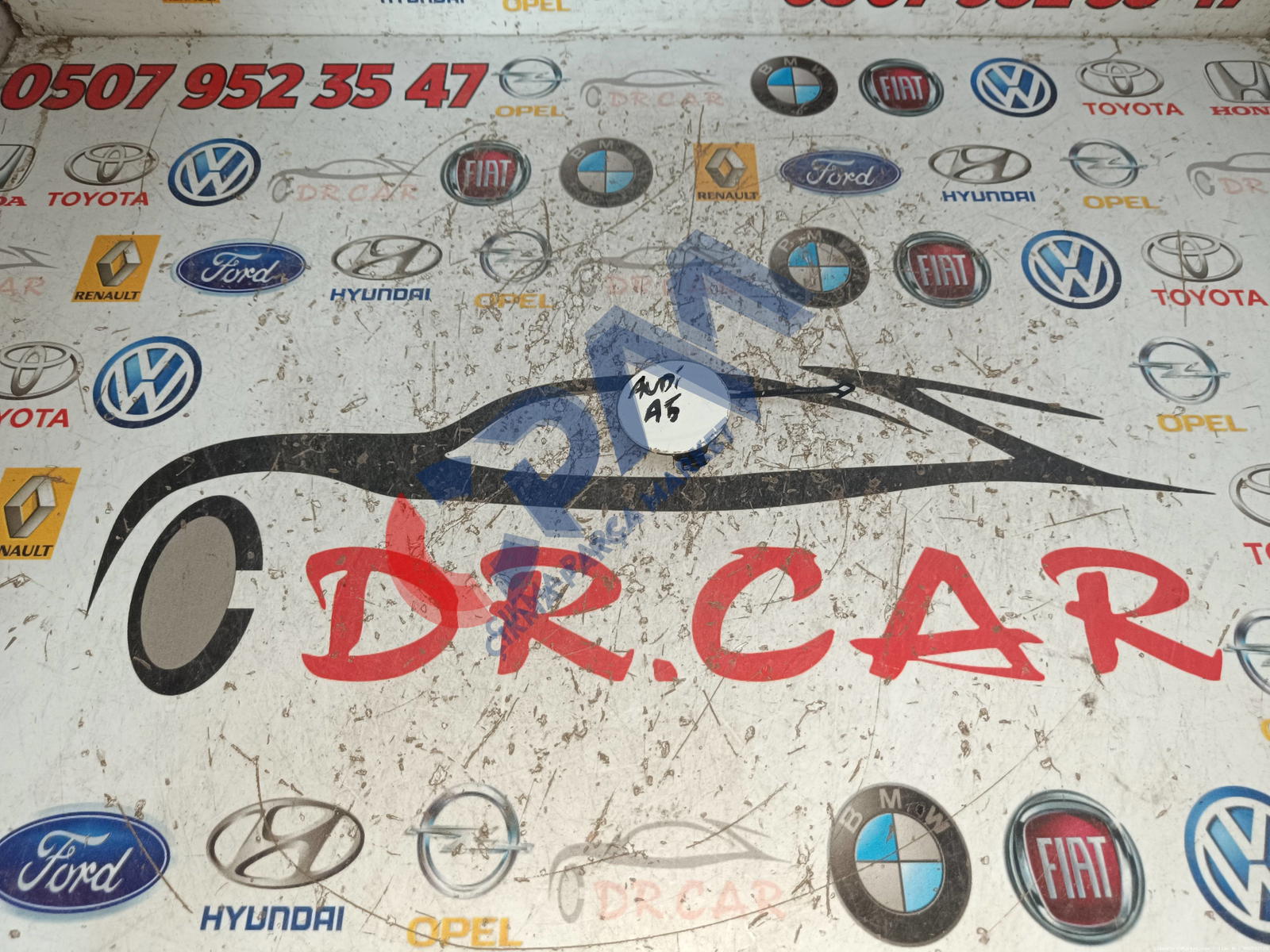2012 2017 Audi A5 Arka Çeki Kapağı 8T8807441C
