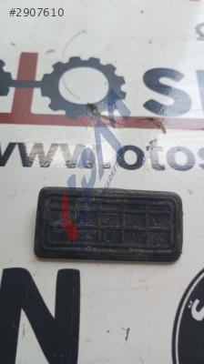 5F1863328 Seat Leon 2015 orta konsol zemin kaplama lastik